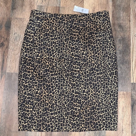 J. Crew Dresses & Skirts - J‎ Crew Skirt Womens 00 Black Brown Leopard Print Pencil Back Zip Stretch Lined